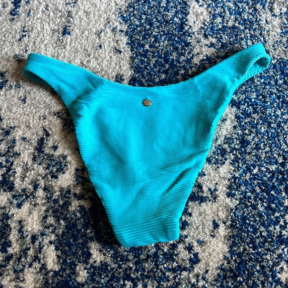 Seafolly Essentials High Cut Bikini Bottom in Blue US6 - Picture 5 of 6